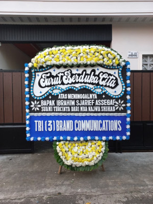 Papan Bunga Duka di Web